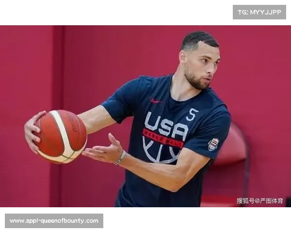 扎克·拉文支持芝加哥青年艺术计划 推动壁画创作发展